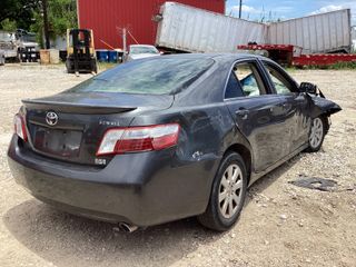 2007 Toyota Camry Hybrid - Exterior Rear Right Corner Image